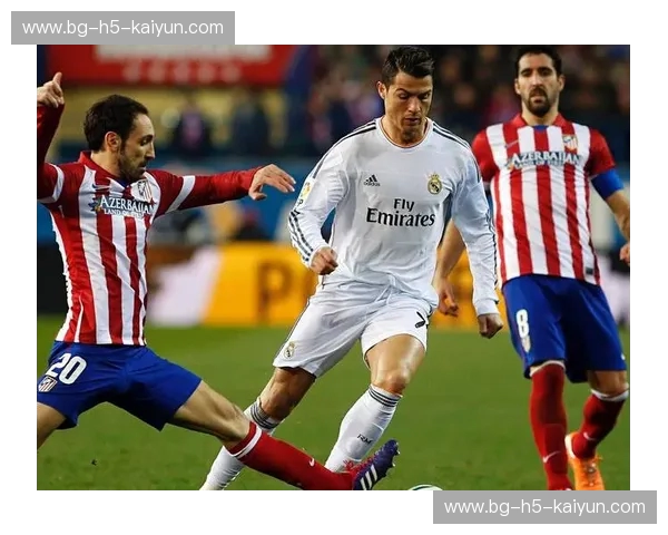 马德里德比:当铁血撞上华丽,谁才是这座城市的真正主人? 马德里德比:当铁血撞上华丽,谁才是这座城市的真正主人?